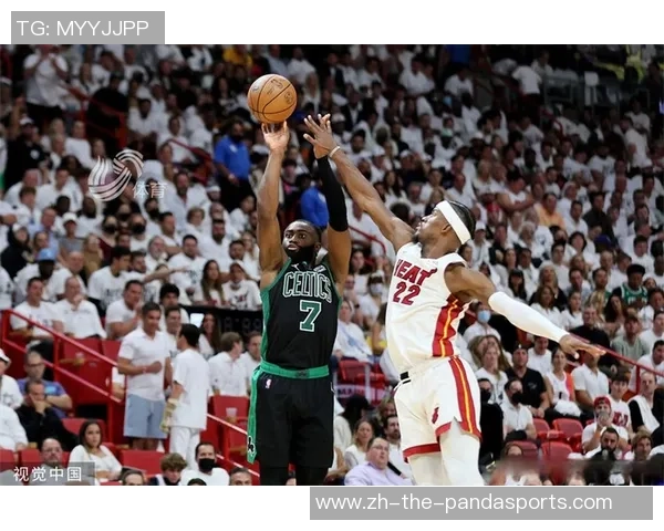 2012年NBA东部决赛第五场凯尔特人与热火的激烈对决回顾